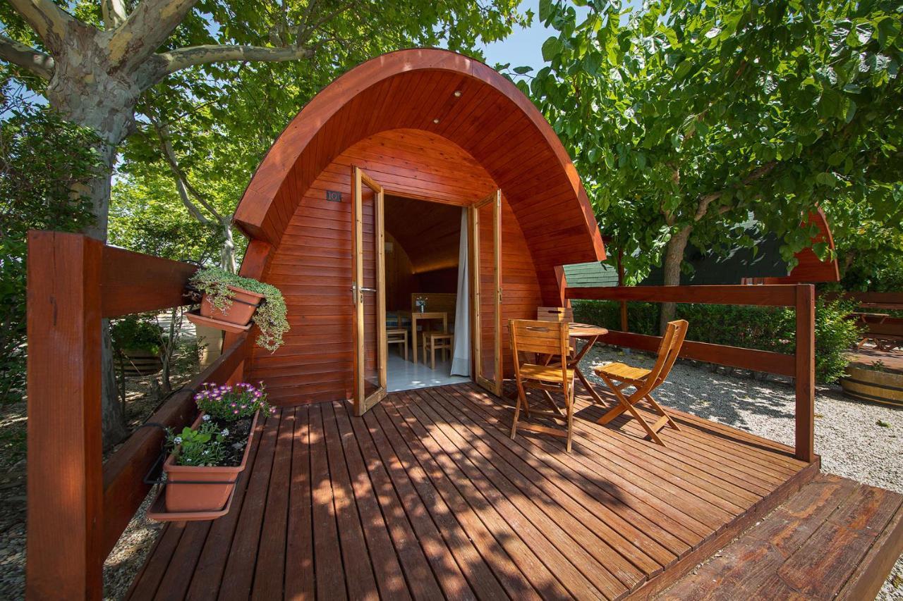 Camping Els Ports Arnes Exterior foto