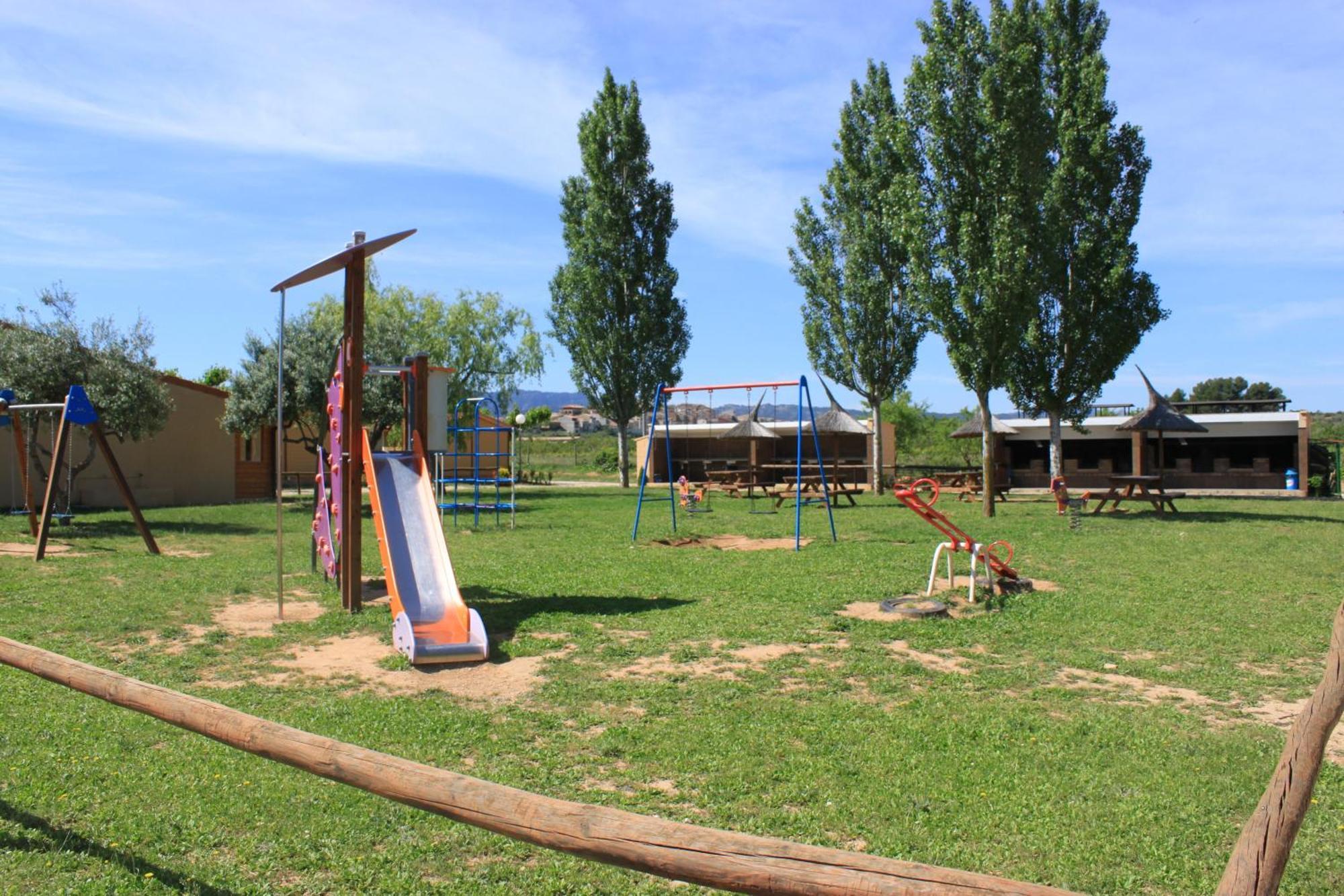 Camping Els Ports Arnes Exterior foto